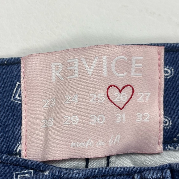 Revice NWT LaLa Land High Rise Flare Jeans Bandana Patchwork Print. Size 26 - Picture 4 of 11